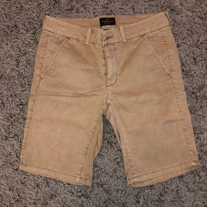 Khaki Bermuda shorts